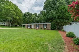 389 Chaney Rd, Asheboro, NC 27205 - Photo 5