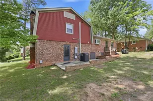 2404 Dulaire Rd, Greensboro, NC 27407 - Photo 27