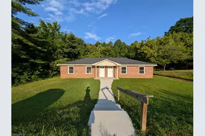 3482 Hartford Street, Winston-Salem, NC 27106 - Photo 1