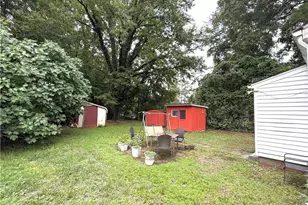 1114 Denny St, High Point, NC 27262 - Photo 3