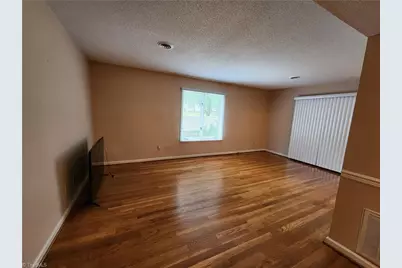 1407 Chestnut Drive #C, High Point, NC 27262 - Photo 7