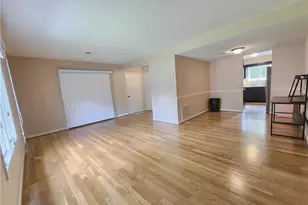 1407 Chestnut Dr, High Point, NC 27262 - Photo 7