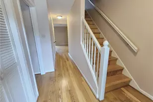 1407 Chestnut Dr, High Point, NC 27262 - Photo 3
