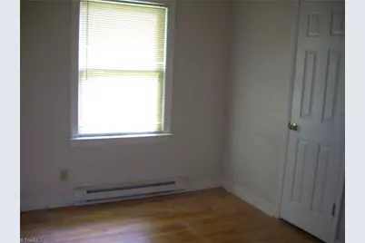 1316 Glendale Drive, Greensboro, NC 27406 - Photo 9