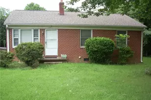 1316 Glendale Dr, Greensboro, NC 27406 - Photo 1