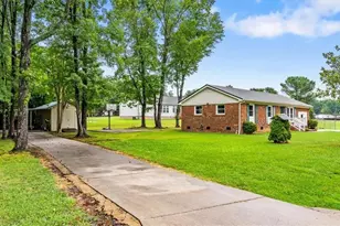 545 Maplewood Cir, Liberty, NC 27298 - Photo 21