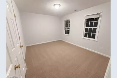 2089 Pembrooke Forest Drive, Winston-Salem, NC 27106 - Photo 11