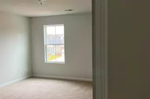 629 Cam Cir, High Point, NC 27265 - Photo 9
