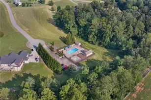 208 Monk Ct, North Wilkesboro, NC 28659 - Photo 45