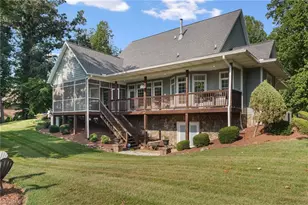 208 Monk Ct, North Wilkesboro, NC 28659 - Photo 39