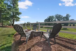 208 Monk Ct, North Wilkesboro, NC 28659 - Photo 37