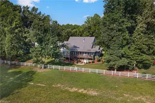 208 Monk Ct, North Wilkesboro, NC 28659 - Photo 43