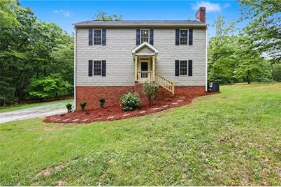 4462 Ridges Mountain Trail, Asheboro, NC 27205 - Photo 3