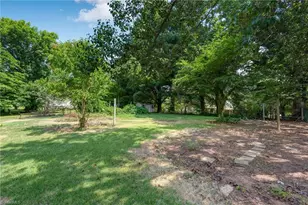 1110 Rosemont Dr, Reidsville, NC 27320 - Photo 29