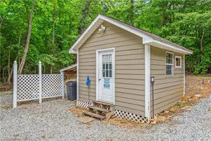 1239 Blackberry Ridge Rd, High Point, NC 27265 - Photo 45