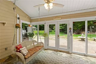 1239 Blackberry Ridge Rd, High Point, NC 27265 - Photo 5