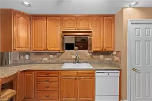 1239 Blackberry Ridge Rd, High Point, NC 27265 - Photo 19