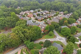 1275 Thornhill Ln, Winston-Salem, NC 27106 - Photo 37