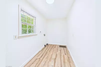 246 Merry Hills Drive, High Point, NC 27262 - Photo 21