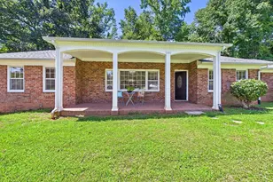 246 Merry Hills Dr, High Point, NC 27262 - Photo 3