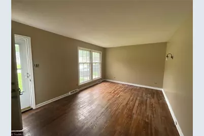 3118 Shallowford Drive, Greensboro, NC 27406 - Photo 3