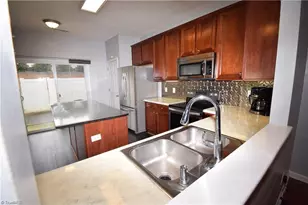 136 Penry Ln, Clemmons, NC 27012 - Photo 5