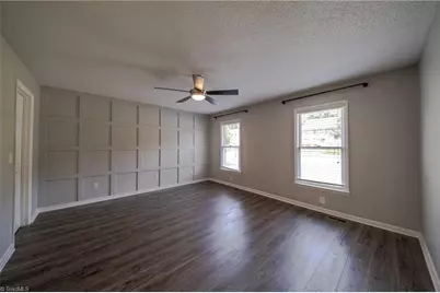 308 Ridgeland Drive, High Point, NC 27262 - Photo 15