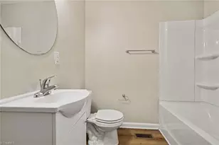 1625 Pichard St, Greensboro, NC 27401 - Photo 21