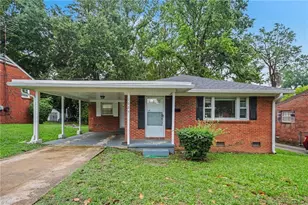1625 Pichard St, Greensboro, NC 27401 - Photo 1