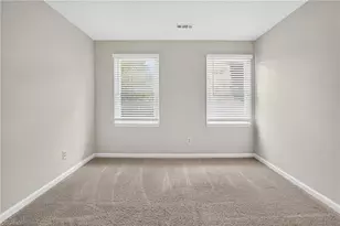 4700 Pine Hollow Ln, Greensboro, NC 27410 - Photo 31