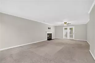 4700 Pine Hollow Ln, Greensboro, NC 27410 - Photo 5