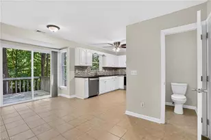 4700 Pine Hollow Ln, Greensboro, NC 27410 - Photo 13