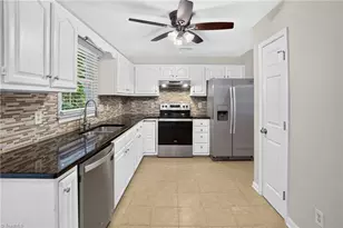 4700 Pine Hollow Ln, Greensboro, NC 27410 - Photo 9