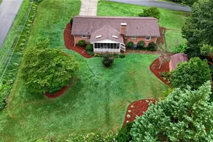 200 Brookview Cir, Jamestown, NC 27282 - Photo 49