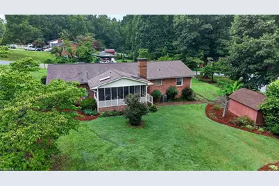 200 Brookview Circle, Jamestown, NC 27282 - Photo 45