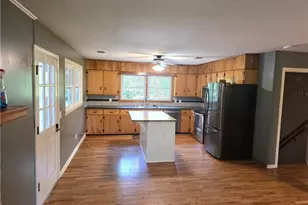 146 King Park Cir, Mount Airy, NC 27030 - Photo 7