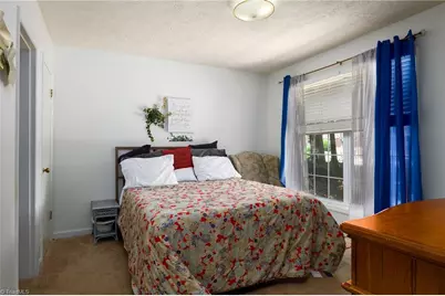 3841 West Avenue #C, Greensboro, NC 27407 - Photo 9