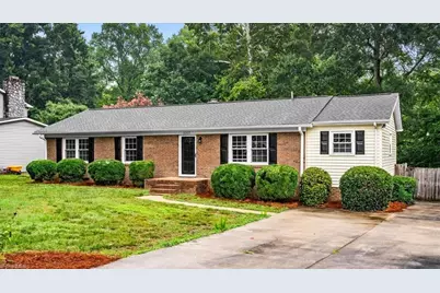 5007 Shoreline Drive, Summerfield, NC 27410 - Photo 3