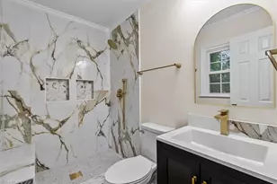 5007 Shoreline Dr, Summerfield, NC 27410 - Photo 17