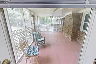 3908 Beverly Hills Dr, High Point, NC 27265 - Photo 19