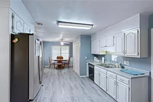 3908 Beverly Hills Dr, High Point, NC 27265 - Photo 23