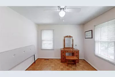 3908 Beverly Hills Drive, High Point, NC 27265 - Photo 37