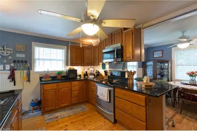 1023 Kearns Avenue, Winston-Salem, NC 27106 - Photo 11