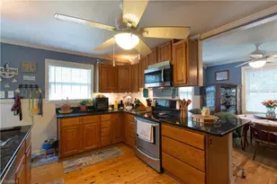 1023 Kearns Ave, Winston-Salem, NC 27106 - Photo 11