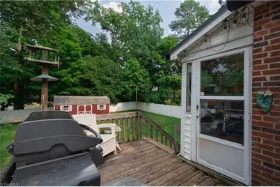 1023 Kearns Avenue, Winston-Salem, NC 27106 - Photo 9