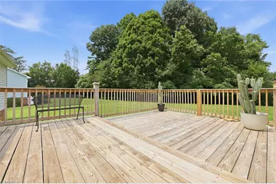 126 Fox Chase Court, Lexington, NC 27295 - Photo 5