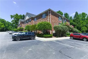 5236 Hilltop Rd, Jamestown, NC 27282 - Photo 3