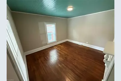 409 Granville Drive, Winston-Salem, NC 27101 - Photo 5