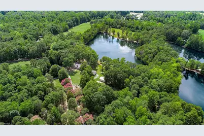 628 Ritters Lake Road, Greensboro, NC 27406 - Photo 31