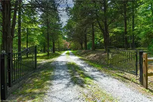 628 Ritters Lake Rd, Greensboro, NC 27406 - Photo 47